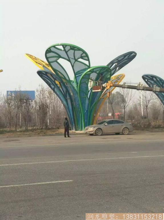 不锈钢彩色树叶雕塑景观1